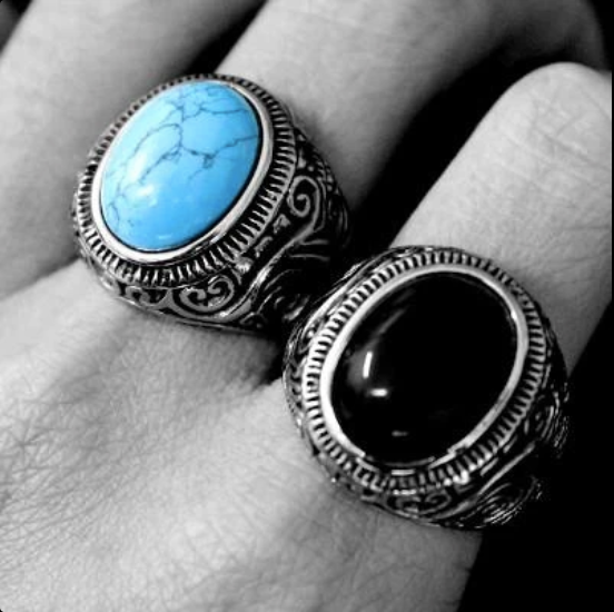Antique Navajo Black Stone Ring